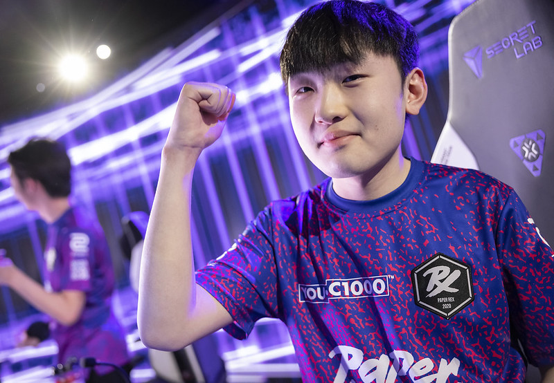 Jinggg’s Valorant crosshair and video settings