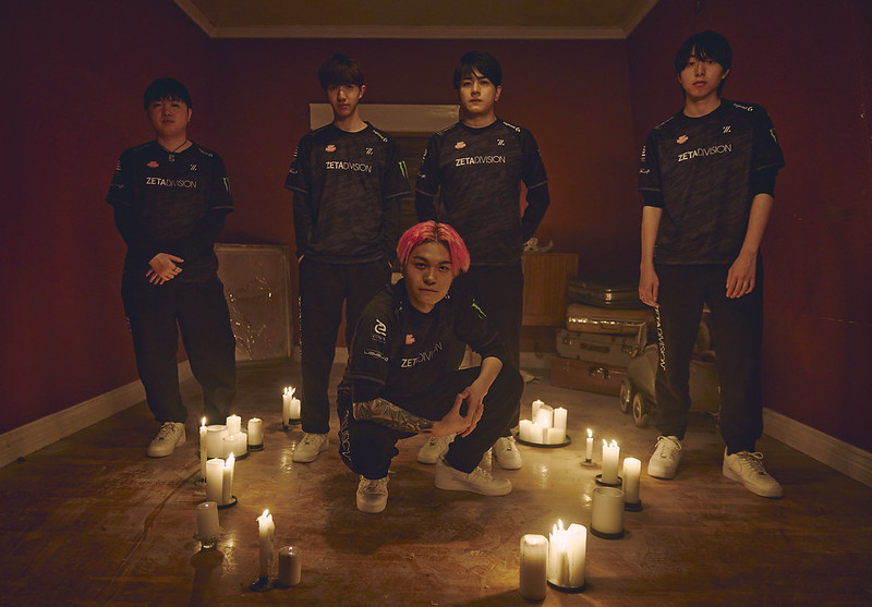 Zeta Laz and SugarZ3ro and other members on the team.