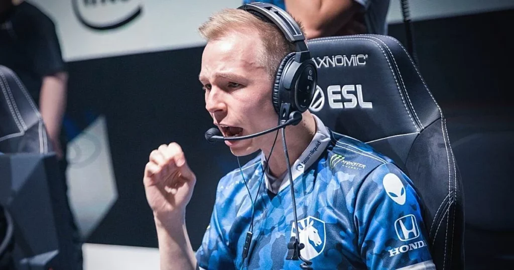 EliGe is prasing oSee