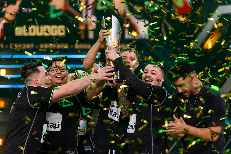 LOUD conquista título inédito na LBFF 7