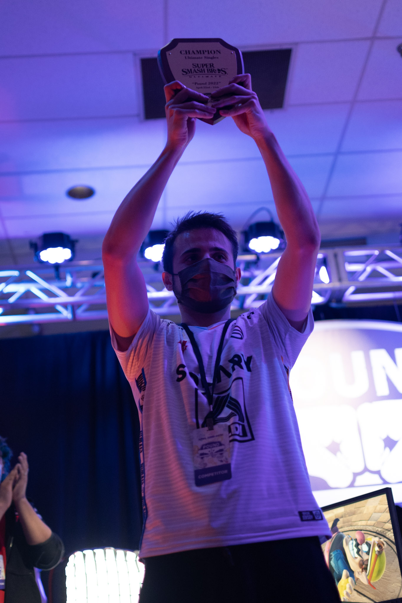 Glutonny wins Pound 2022 Smash tournament over MkLeo