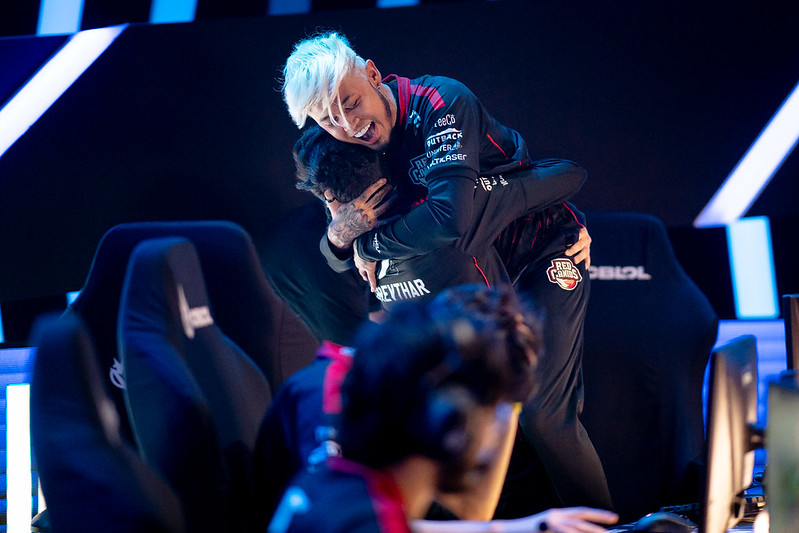 CBLOL: RED Canids elimina Liberty e avança na lower