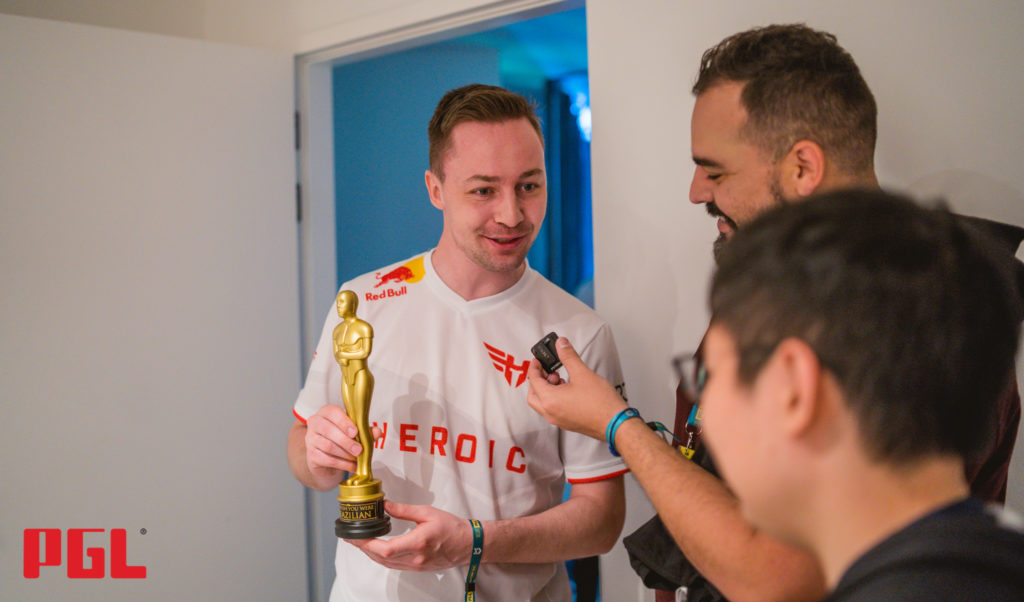 CadiaN will hope to get his team ahead in the CS: GO Major Legends stage.