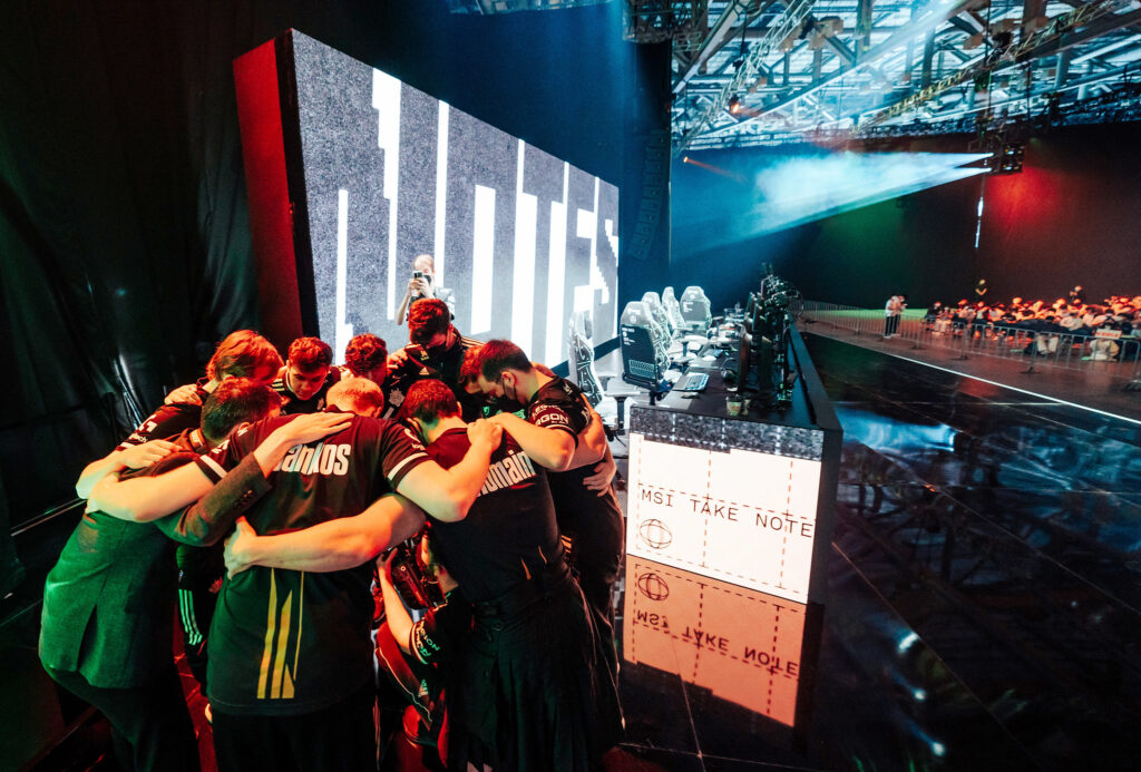 Temporada invicta da T1 chega ao fim após derrota para a G2 no MSI 2022