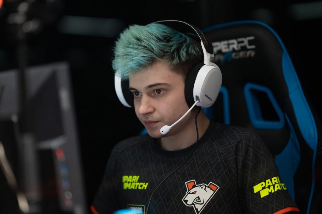 Post major roster shuffle sees RAMZES666 return to Virtus.pro
