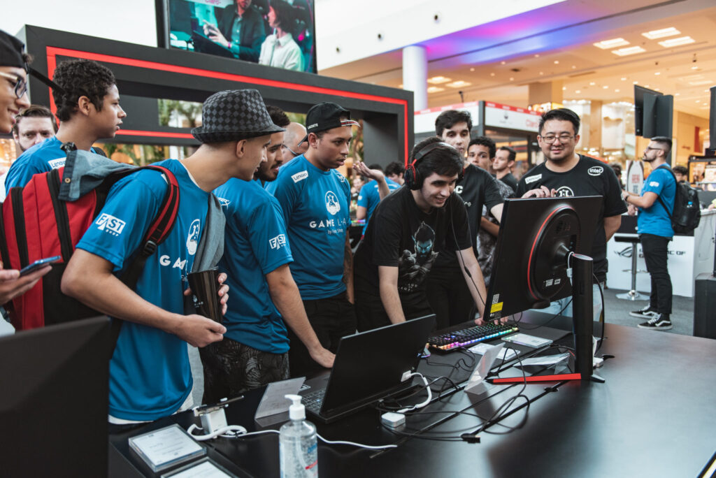 Fast Shop irá realizar campeonato de LoL com premiação de R$ 25 mil