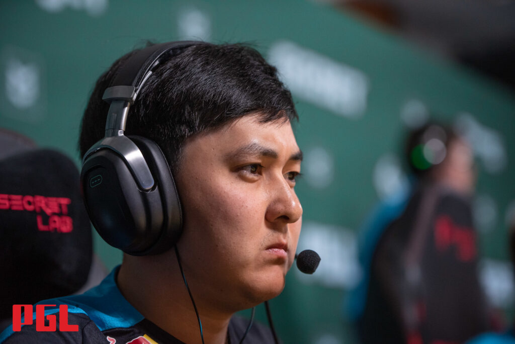 Adversário da Imperial no Major, HObbit é acusado de matchfixing