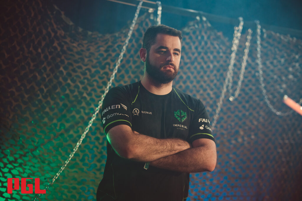 Imperial bate IHC e sobrevive no PGL Major Antwerp 2022