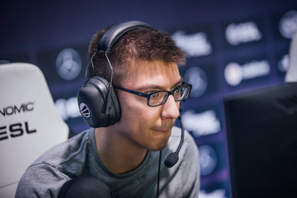 Nouns Gunnar at ESL One Mumbai 2019.