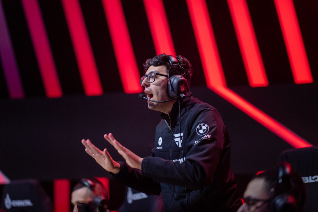 CBLOL 2022: Em jogo acirrado, paiN leva a melhor contra a LOUD