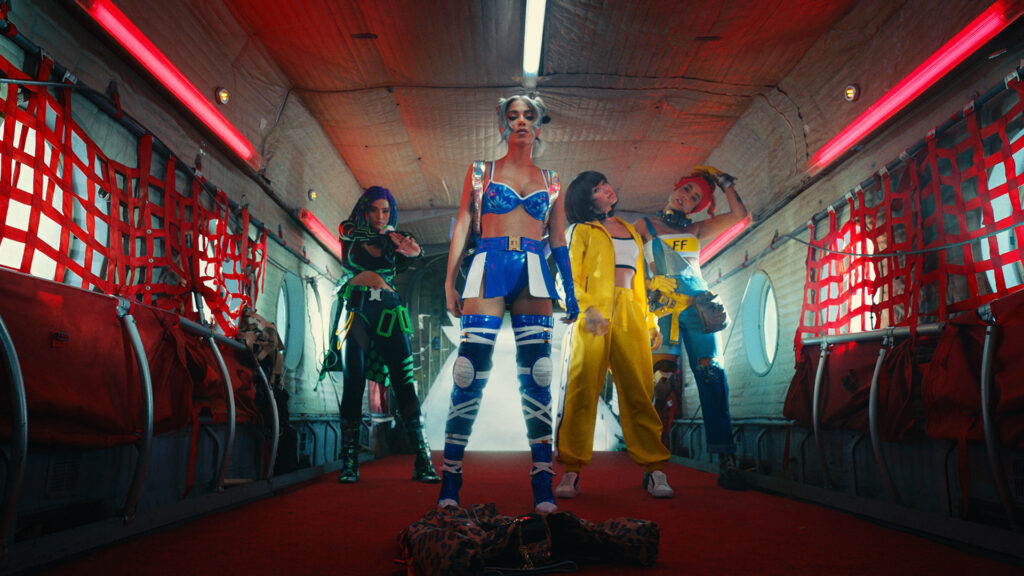 Free Fire e Anitta lançam música e clipe oficial para a chegada da “Patroa”