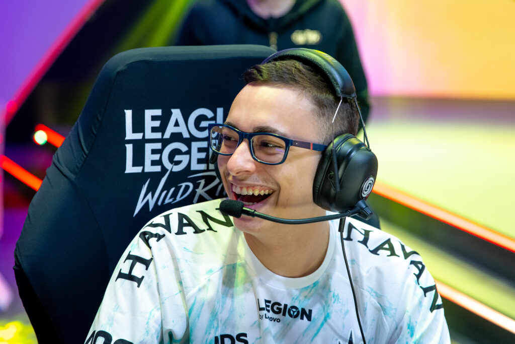 Icons 2022: Liberty supera Sentinels e garante vaga na fase de grupos