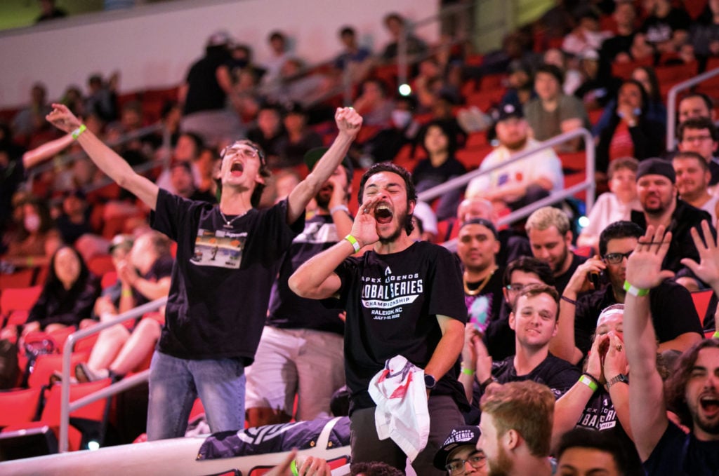 ALGS Championship crowd