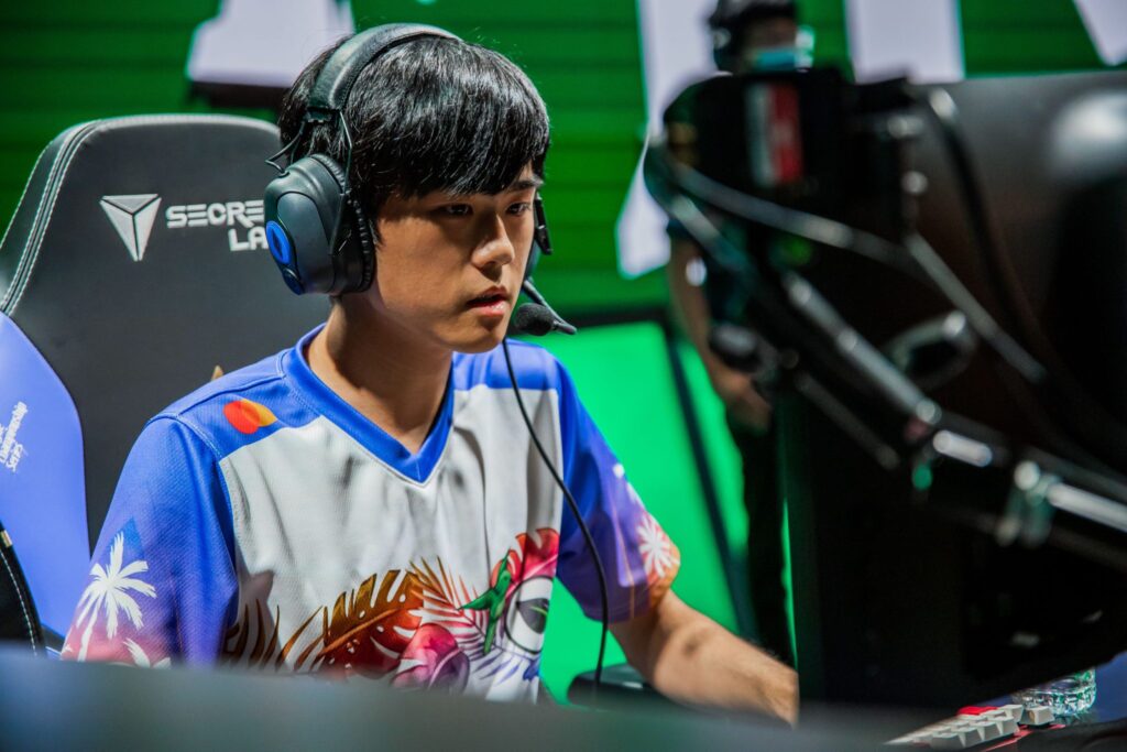 FLY Philip on differences between LCS and Academy: “I feel like it’s more about playing the scaling game here rather than having a scrap in Academy”