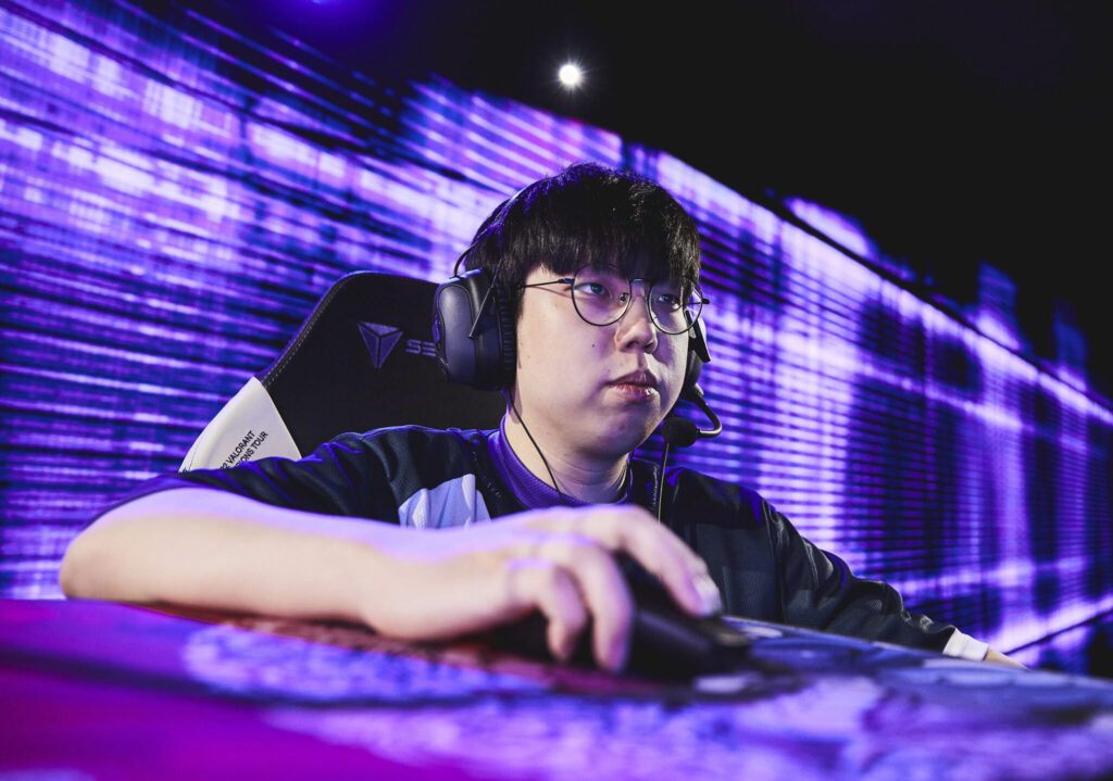 Sayaplayer’s Valorant crosshair and video settings