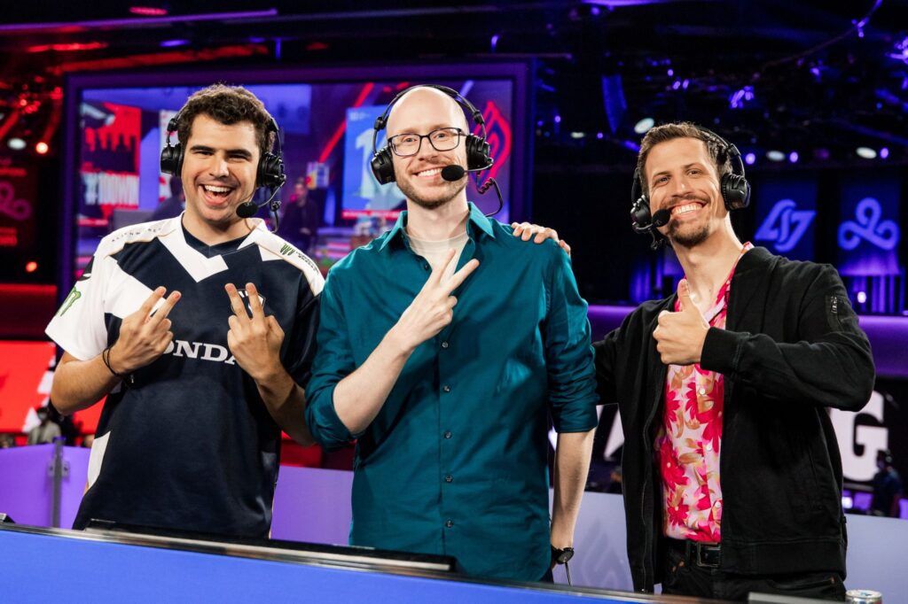 Bwipo talks being on LCS broadcast: “That is a way for me to share very intuitive knowledge about the game. And not only educate, but also help people enjoy the game more”