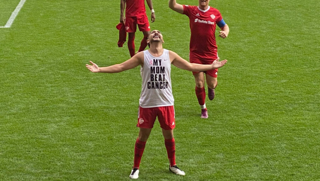 FIFA streamer Castro announces that his mother has beaten cancer