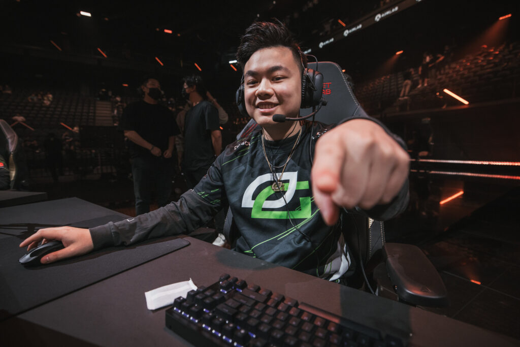 OpTic Victor’s Valorant crosshair and video settings