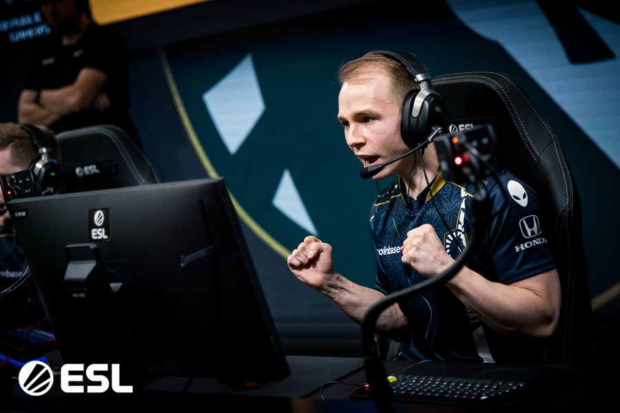 Team Liquid defeated Cloud9 at ESL Pro League Season 16.