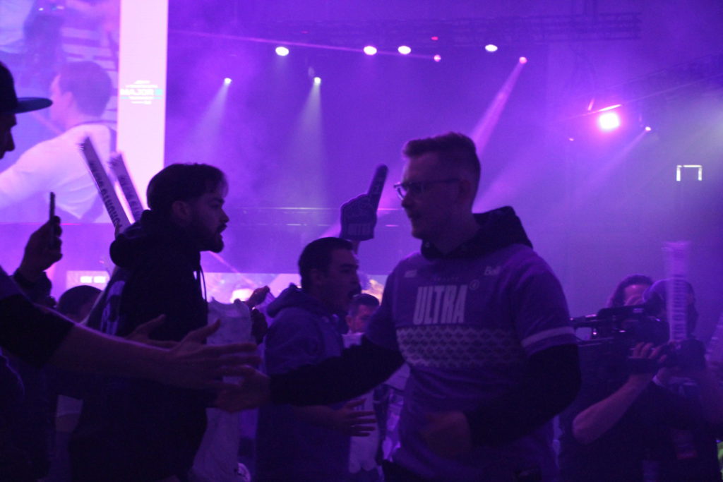 Insight walking through the crowd at the Toronto Ultra Major 3 tournament.