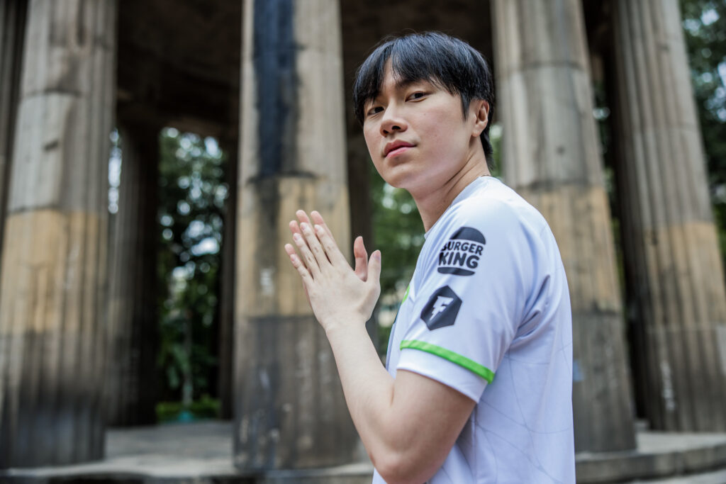 LOUD Croc: “At first I was like ‘ how am I supposed to like play against these world-class players’… but it turned out that I can match up well with them too”