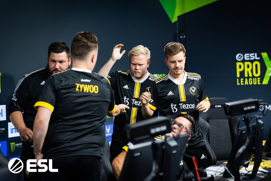 Team Vitality survive ESL Pro League challenge from Outsiders