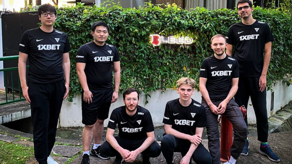 Sneyking on TI11 hero picks “I think Techies is pretty underrated”