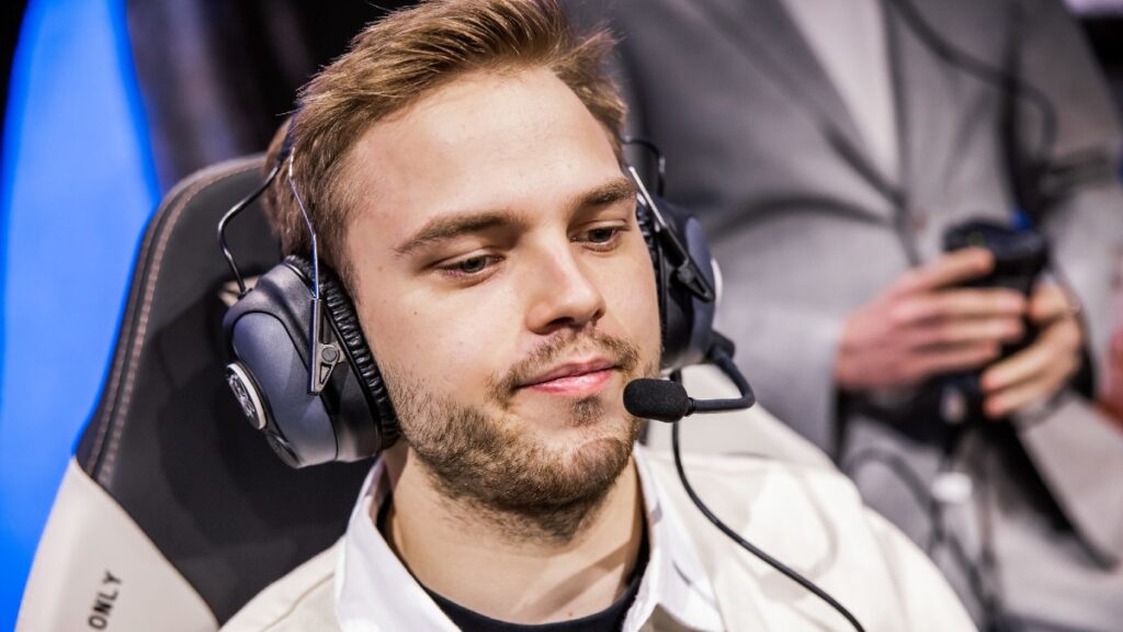 100 Thieves Abbedagge: “Even though the Asian teams are still ahead…it feels like the gap is a bit closer”