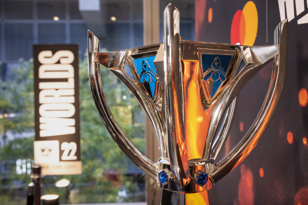 The best champion per role during Worlds 2022 group stage