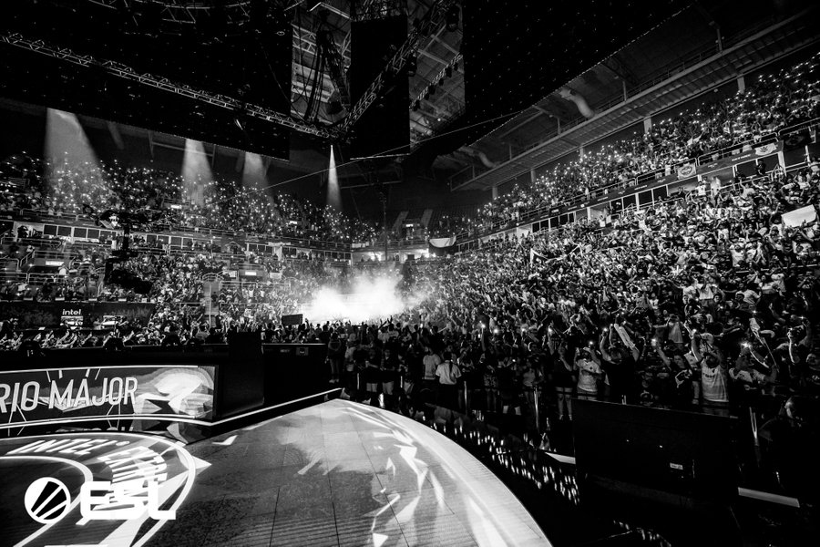 FURIA vs NAVI: Brazilians eliminate NAVI on home soil