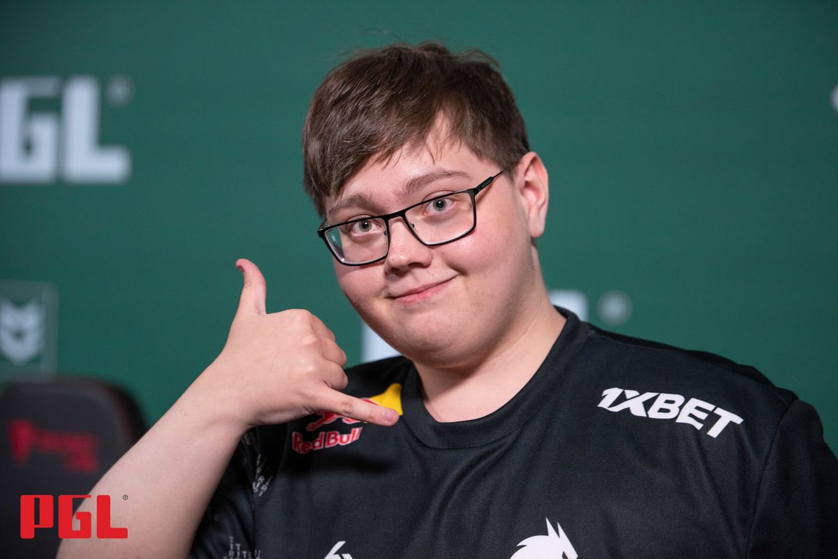 Magixx CS: GO crosshair and video settings