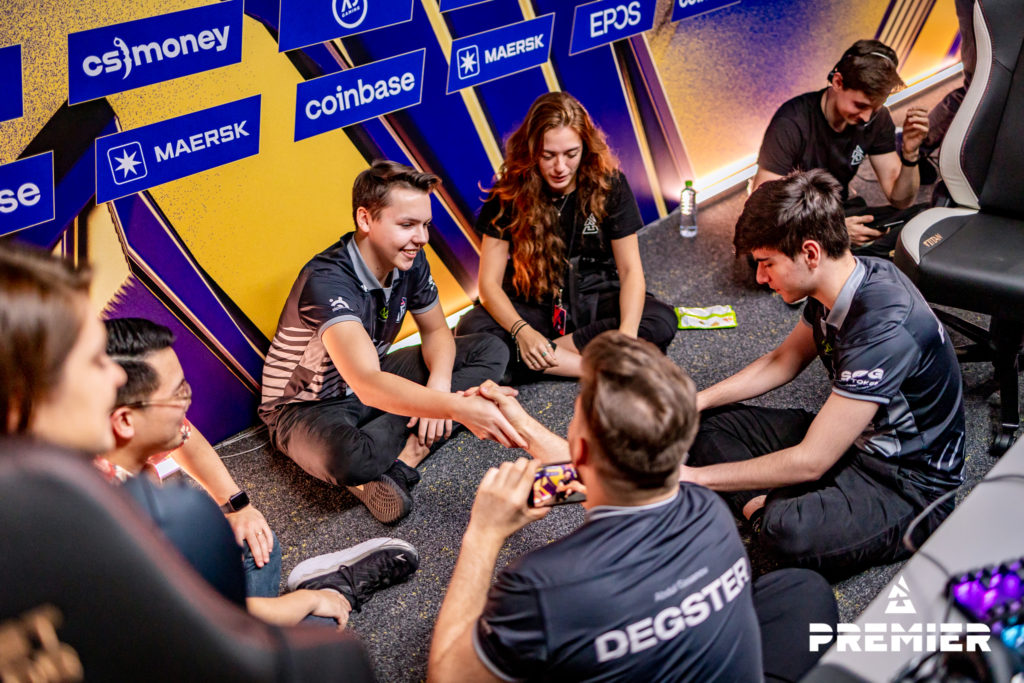 OG preparing for match against Heroic