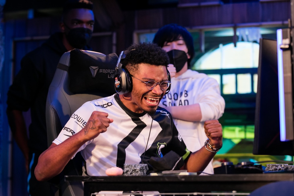 FGC star Punk departs Panda Global amid team controversy