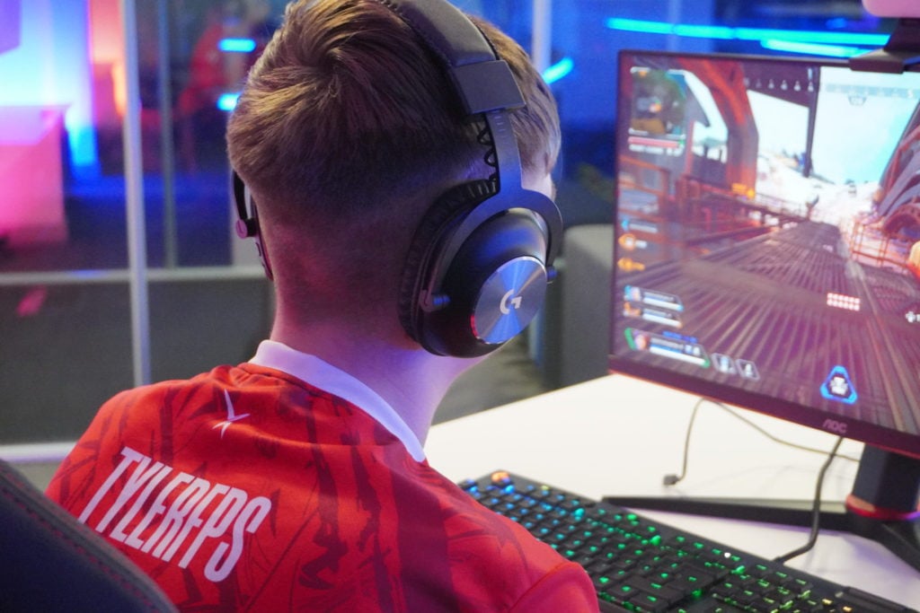 TylerFPS of Vexed Gaming is the EMEA ALGS Pro League kill leader.