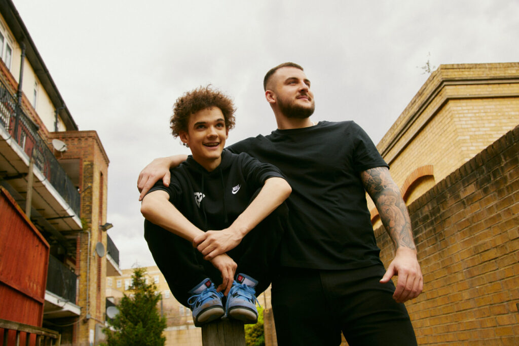 From college student to full-time Fortnite player; Archie shares his story and what has made him successful