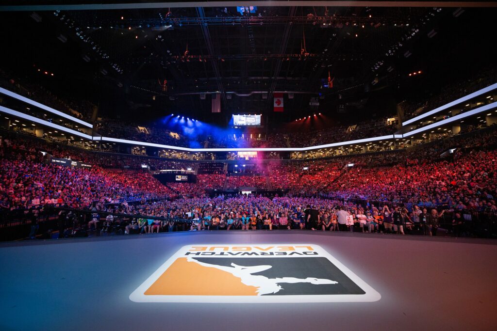 An image of the crowd at the Overwatch League 2018. The FTX crash saw many esports teams pivot to focus on sustainability and ensuring profitability in 2023.
