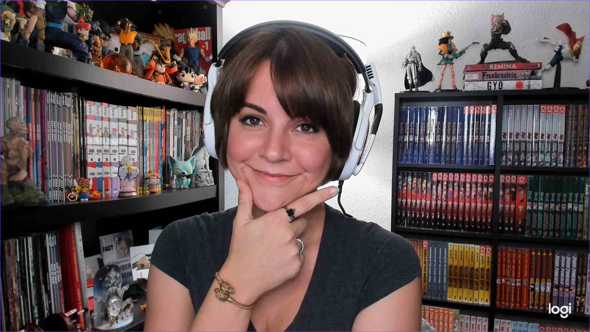 From SMITE World Championship to Fortnite Invitational Host: Kelly Link shares her insight from working in esports