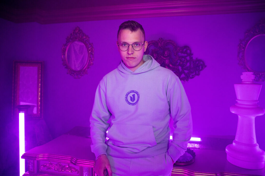 CleanX is in the top tier of SMG players in the league