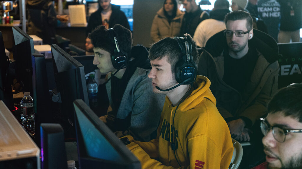 2ReaL will face off against Atlanta FaZe on Feb. 25. Photo via Ant Stonelake.