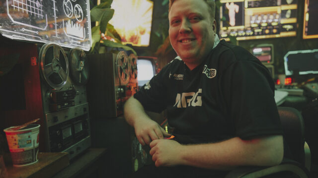 Ardiis's Valorant crosshair and video settings