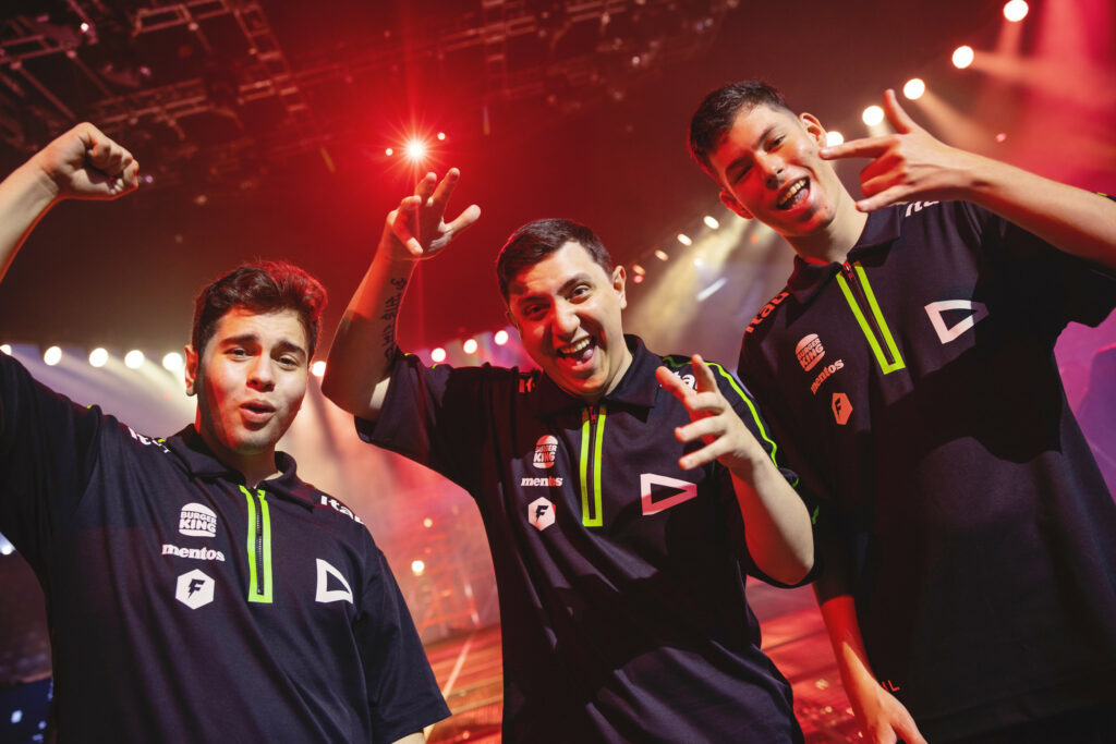 LOUD's Saadhak, less and cauanzin