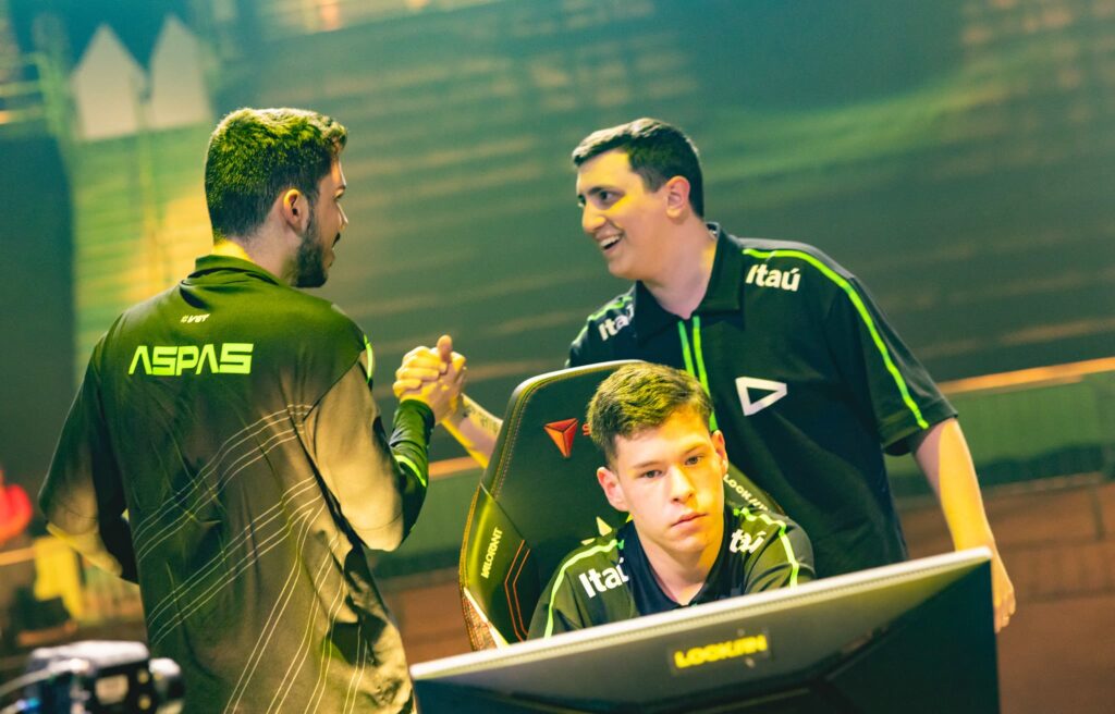 Erick "aspas" Santos, Cauan "cauanzin" Pereira and Matias "Saadhak" Delipetro of LOUD react at the VALORANT Champions Tour 2023: LOCK//IN Groups Stage on February 17, 2023 in Sao Paulo, Brazil.