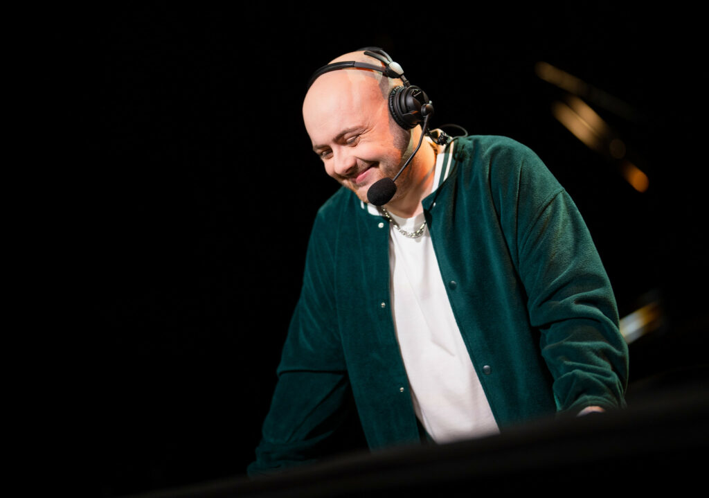 Tom "Tombizz" Bissmire at the VALORANT Champions Groups Stage on December 6, 2021 in Potsdam, Germany.