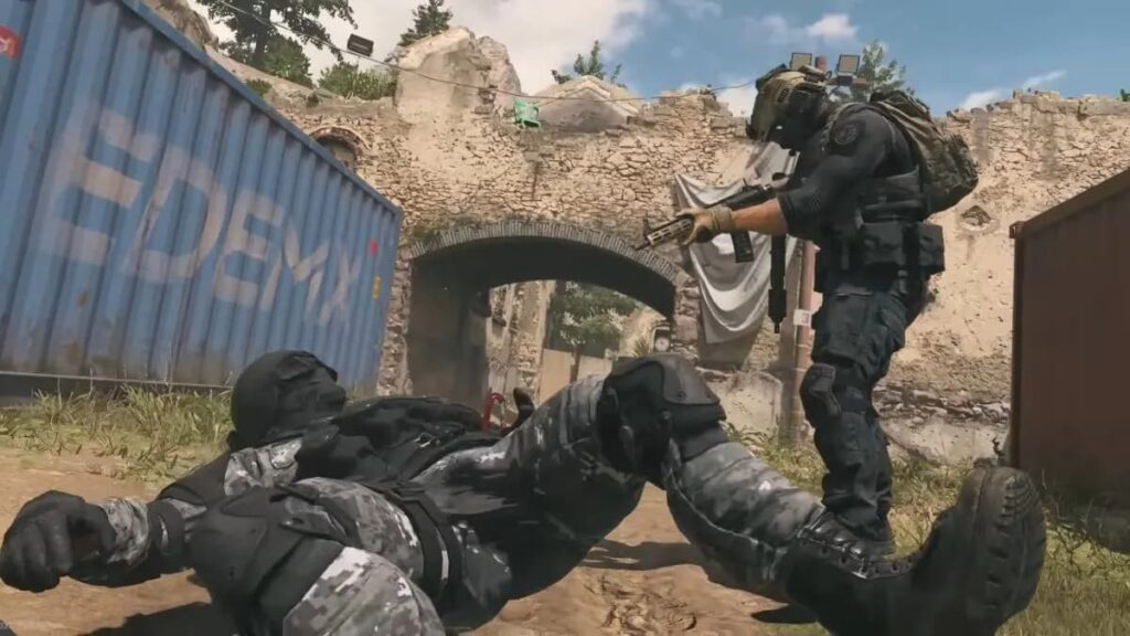 How to do a finishing move in MW2 and Warzone 2.0