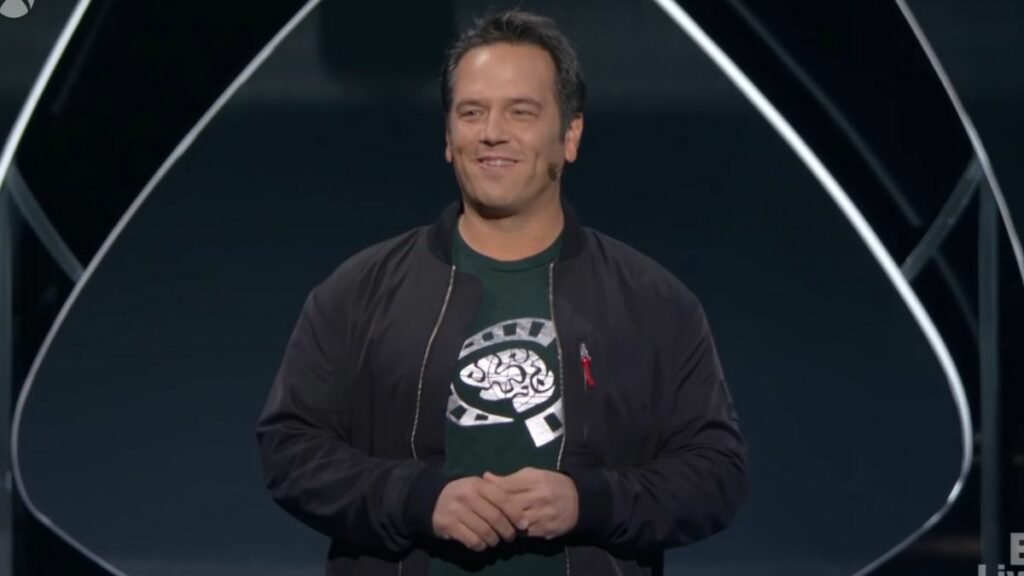 According to Phil Spencer, the Xbox Mobile Store would benefit greatly from the completion of the Acitivision-Blizzard deal. 