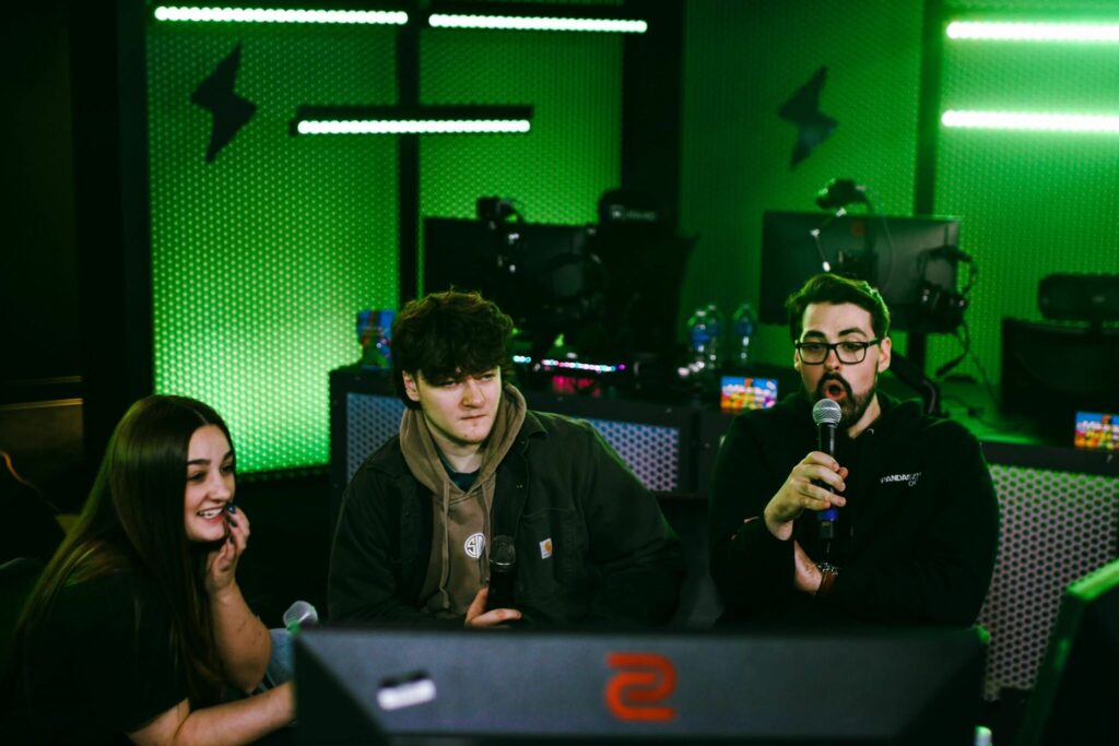 AussieAntics joins the Dignitas roster after leaving NRG