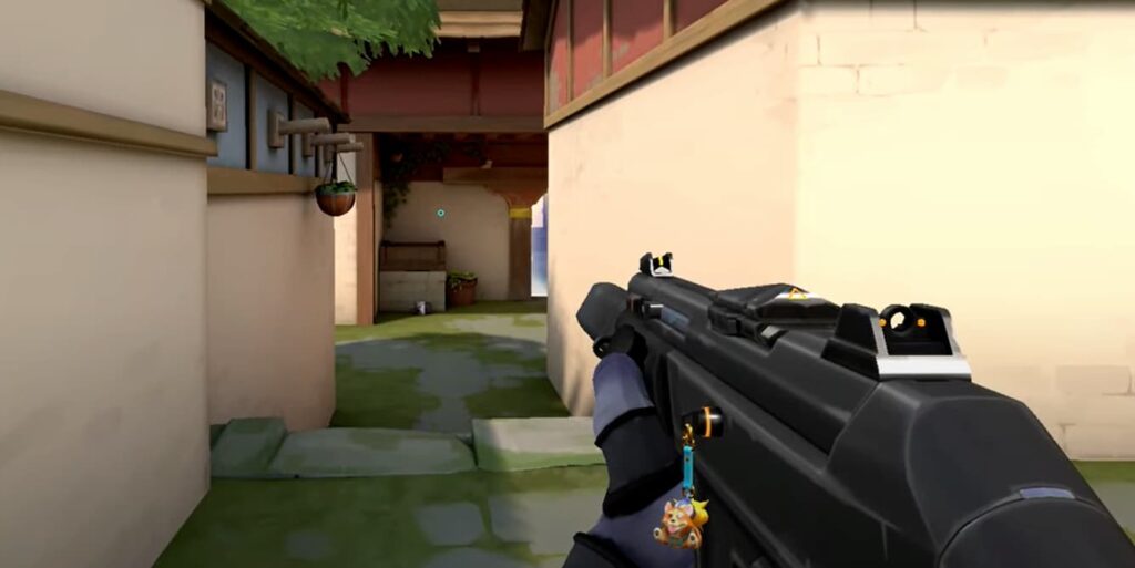 A player aims the Phantom in the Attacker Spawn of the Haven map in VALORANT.