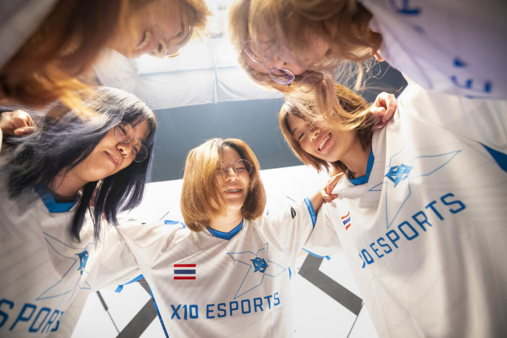 FULL SENSE signs old X10 Sapphire Game Changers roster