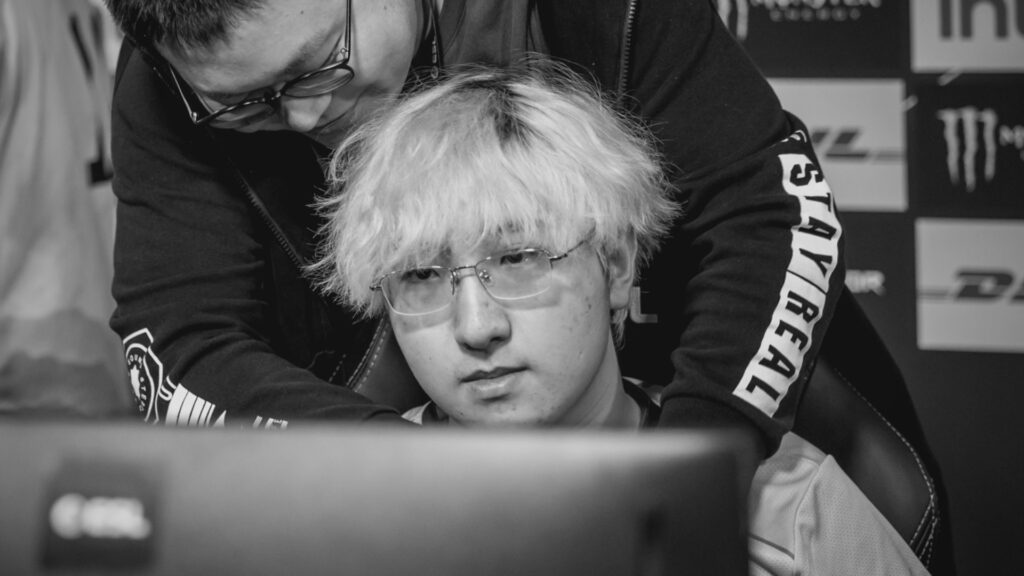 Execration and Invictus Gaming are out of the Berlin Major