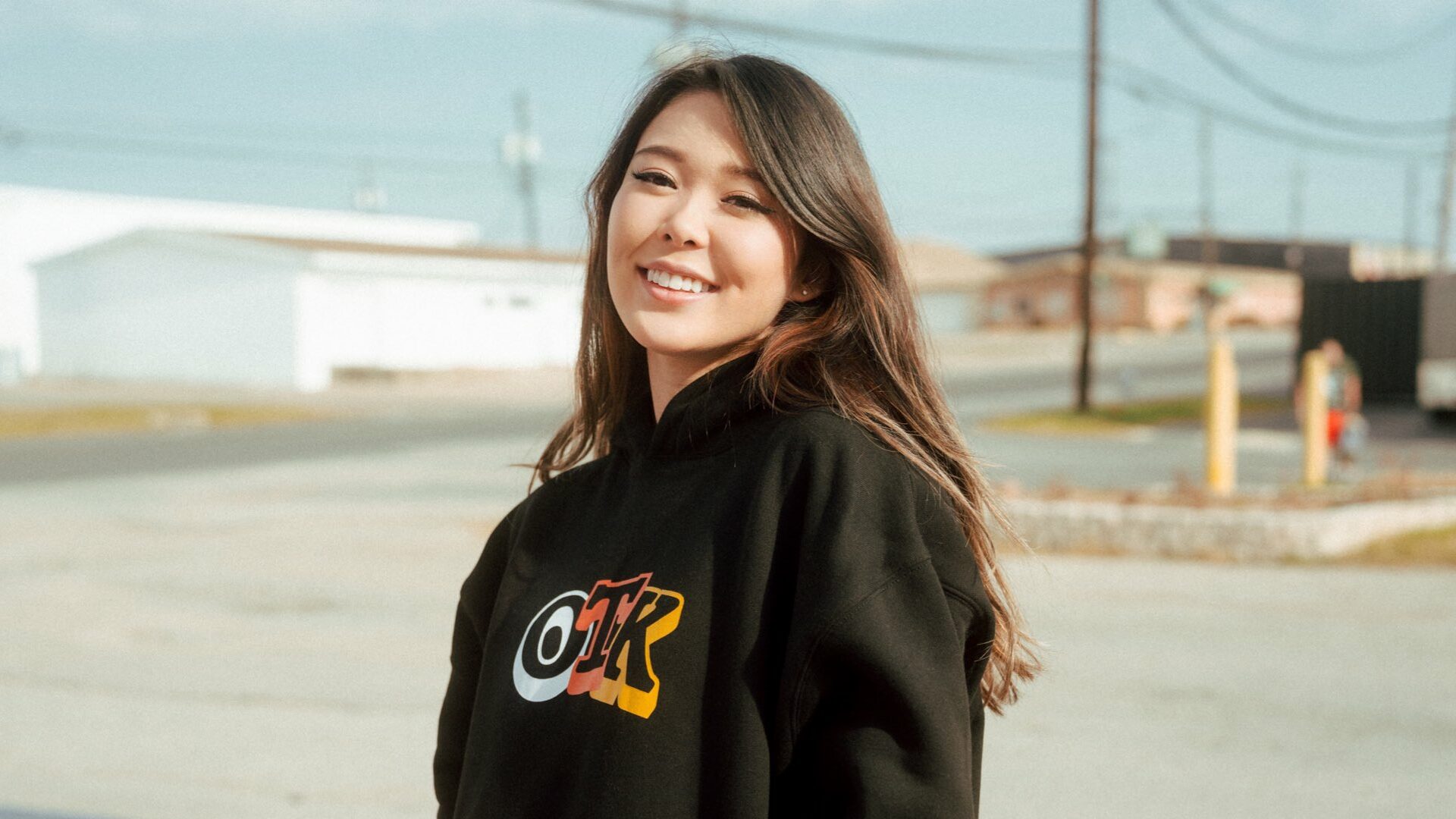 Twitch Partner ExtraEmily shares her life as an IRL Streamer